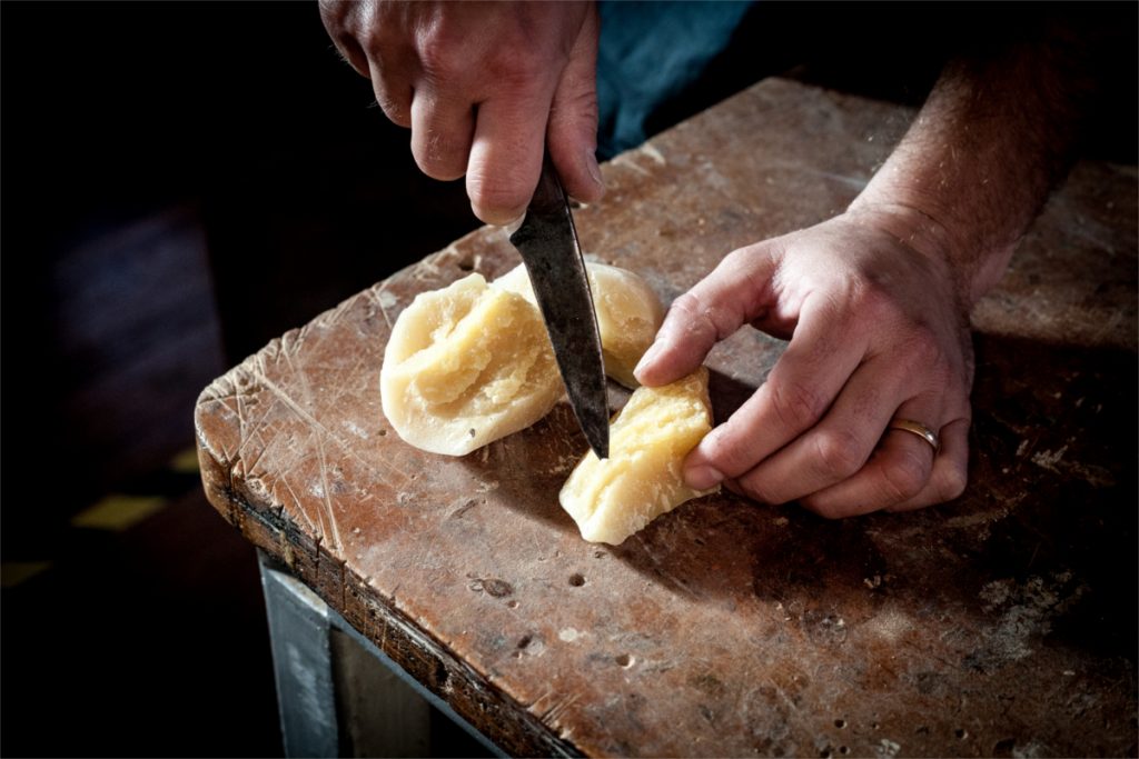 Leatherwood Bespoke Rosin | 鈴木弦楽器